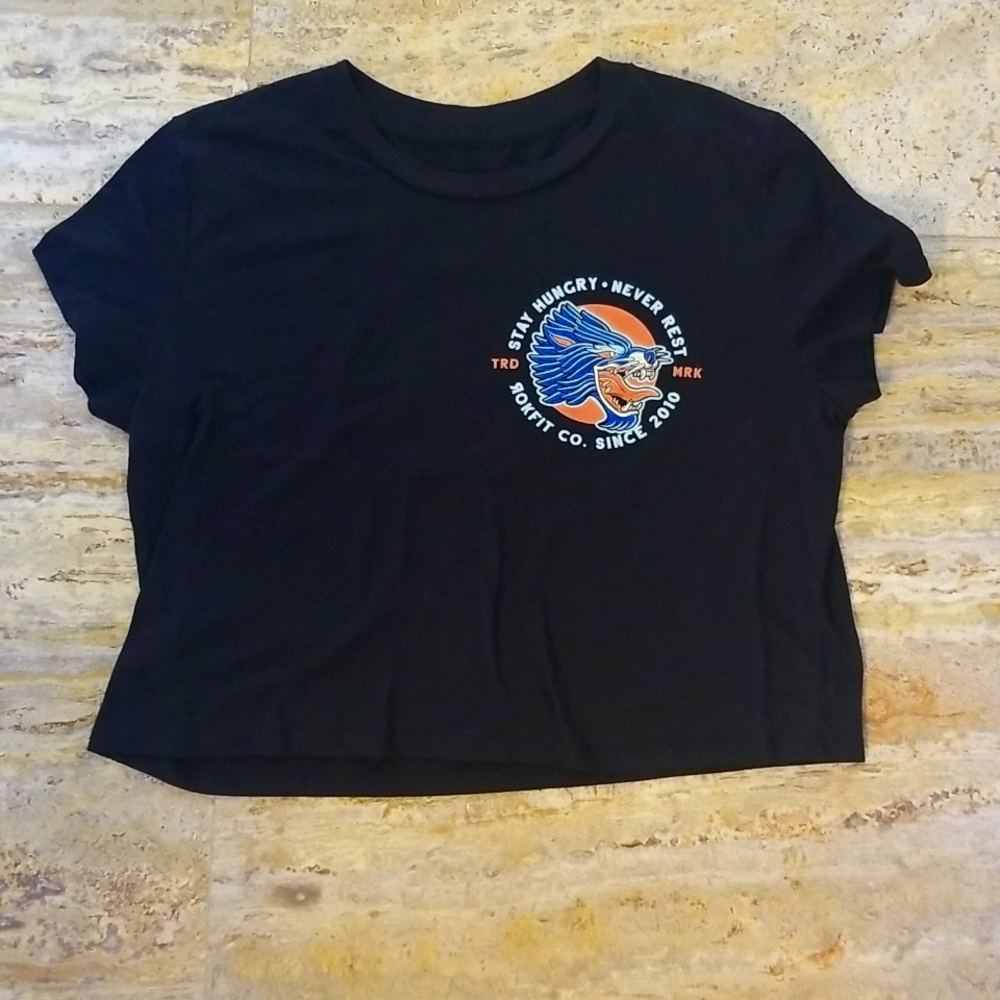 rokfit crop tshirt